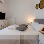 Euphoria Apartment